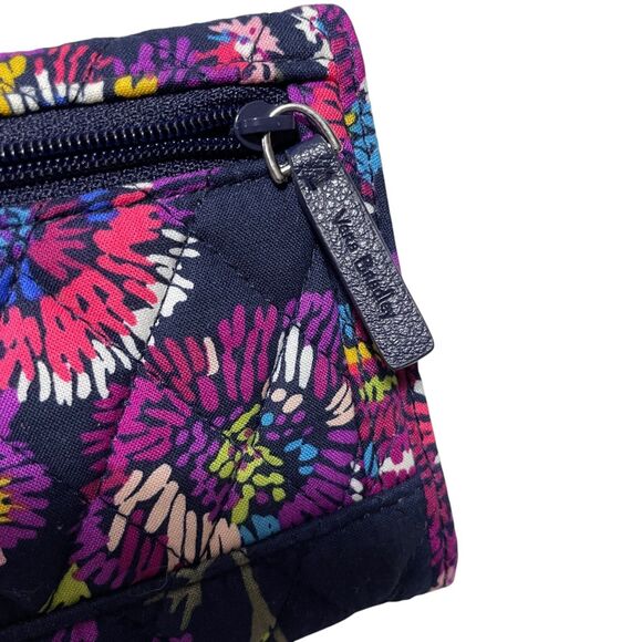 Vera Bradley‎ Tri Fold Wallet Floral Pattern - Picture 3 of 6